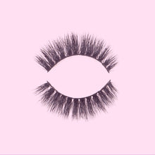 Load image into Gallery viewer, Claire 3D Mink Lashes
