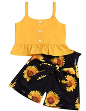 Load image into Gallery viewer, Baby Girls 2 Piece Crop Top and Shorts
